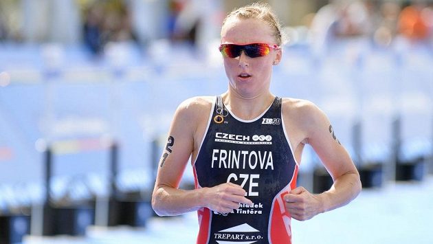Česká triatlonová jednička Vendula Frintová by neměla v Karlových Varech chybět. Česká triatlonová jednička Vendula Frintová by neměla v Karlových Varech chybět.