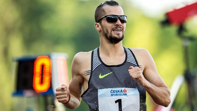Běžec Jakub Holuša během Memoriálu Josefa Odložila. Běžec Jakub Holuša během Memoriálu Josefa Odložila.