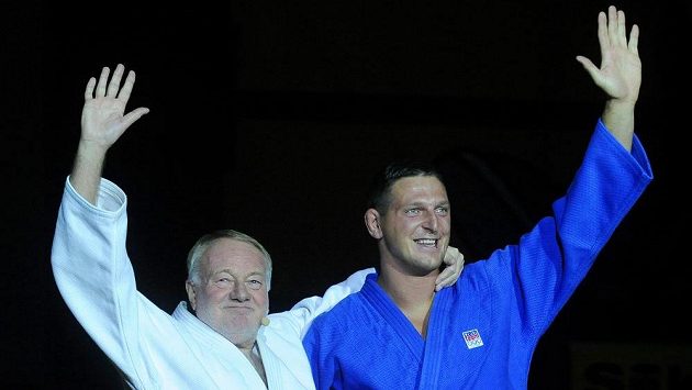 Vítěz ankety Judista roku Lukáš Krpálek (vpravo) a herec Luděk Sobota, představitel proslulého Františka Koudelky. Vítěz ankety Judista roku Lukáš Krpálek (vpravo) a herec Luděk Sobota, představitel proslulého Františka Koudelky.