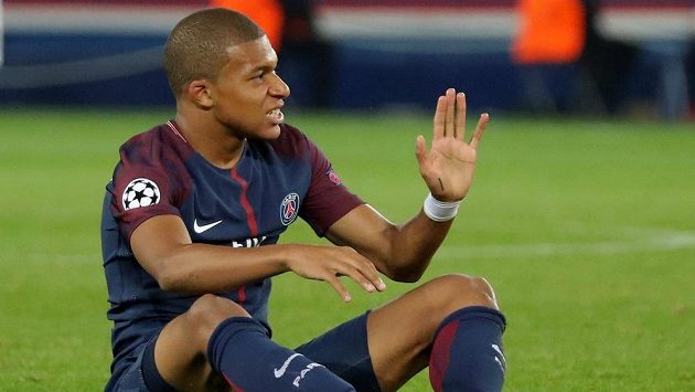 Kylian Mbappé z PSG při utkání s Bayernem. Kylian Mbappé z PSG při utkání s Bayernem.
