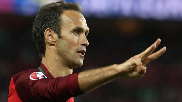 Portugalský obránce Ricardo Carvalho na archivním snímku z EURO 2016. Portugalský obránce Ricardo Carvalho na archivním snímku z EURO 2016.