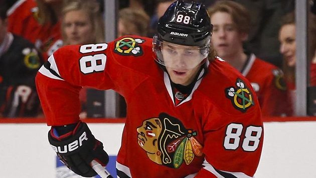 Jak by se asi vyjímalo logo firmy Adidas na dresu Patricka Kanea, vítěze Stanley Cupu s Chicagem? Jak by se asi vyjímalo logo firmy Adidas na dresu Patricka Kanea, vítěze Stanley Cupu s Chicagem?
