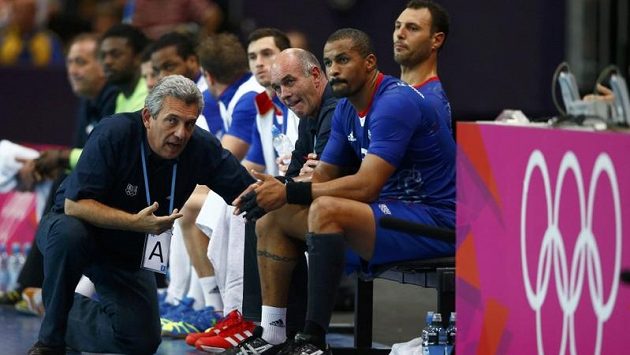 Kouč francouzské házenkářské reprezentace Claude Onesta (vlevo) Kouč francouzské házenkářské reprezentace Claude Onesta (vlevo)