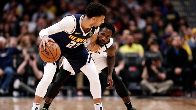 Jamal Murray (27) z Denveru a Patrick Beverley (21) z Los Angeles Clippers. Jamal Murray (27) z Denveru a Patrick Beverley (21) z Los Angeles Clippers.
