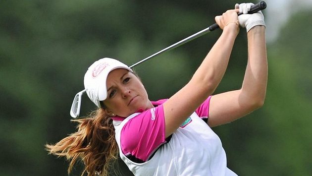 Karolína Vlčková při turnaji Tipsport Golf Masters série Ladies European Tour v Dýšině. Karolína Vlčková při turnaji Tipsport Golf Masters série Ladies European Tour v Dýšině.