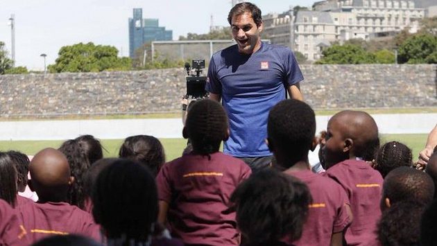 Roger Federer pomůže africkým dětem. Roger Federer pomůže africkým dětem.