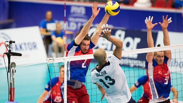 Český volejbalový reprezentant Jan Hadrava se seznamuje s věhlasnou Civitanovou. Český volejbalový reprezentant Jan Hadrava se seznamuje s věhlasnou Civitanovou.