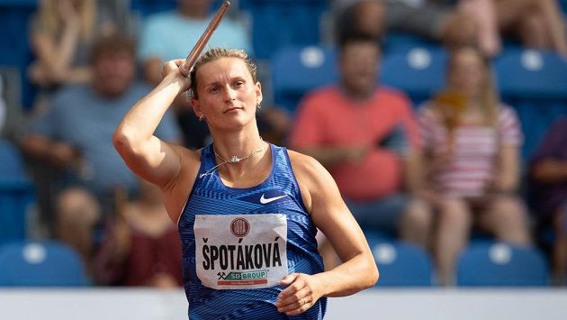 Oštěpařka Barbora Špotáková během atletického mítinku Zlatá tretra. Ilustrační foto. Oštěpařka Barbora Špotáková během atletického mítinku Zlatá tretra. Ilustrační foto.