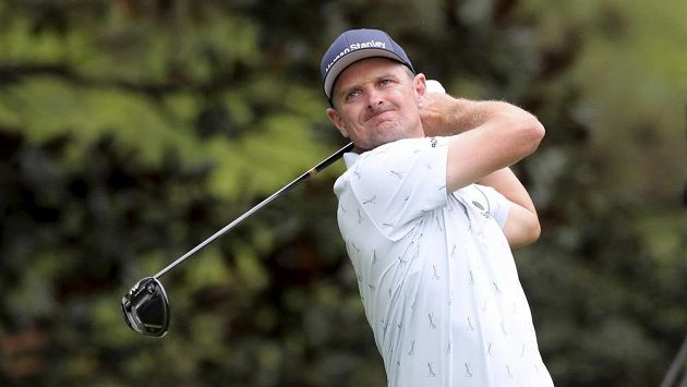 Justin Rose při golfovém Masters v Augustě. Justin Rose při golfovém Masters v Augustě.