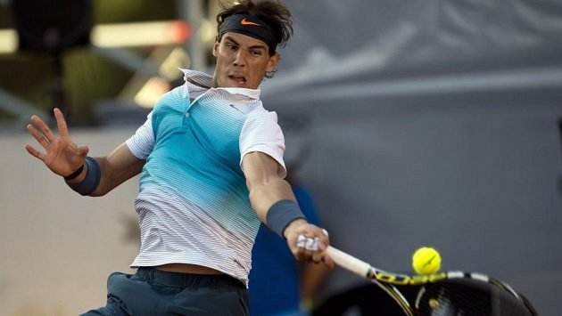 Rafael Nadal hraje pokaždé na sto procent. Rafael Nadal hraje pokaždé na sto procent.