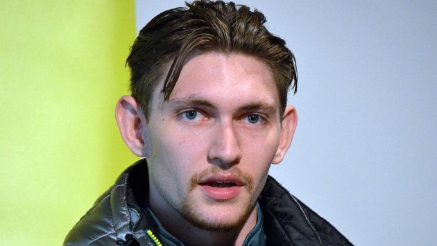 Krasobruslař Harley Windsor, první účastník zimních olympijských her z řad domorodých obyvatel Austrálie. Krasobruslař Harley Windsor, první účastník zimních olympijských her z řad domorodých obyvatel Austrálie.