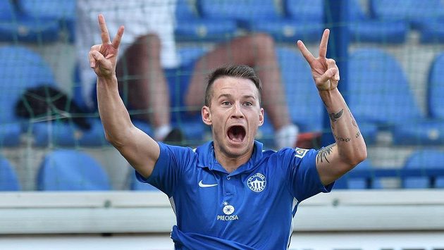 Šťastný střelec Liberce Jan Sýkora v odvetě proti Larnace. Šťastný střelec Liberce Jan Sýkora v odvetě proti Larnace.