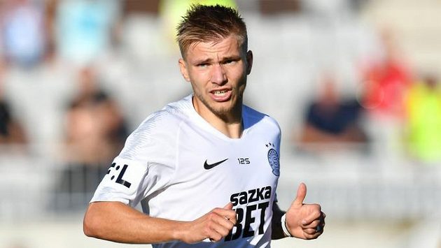 Martin Frýdek patří mezi sparťanské odchovance, kteří se prosadili i v hlavním týmu Letenských. Martin Frýdek patří mezi sparťanské odchovance, kteří se prosadili i v hlavním týmu Letenských.