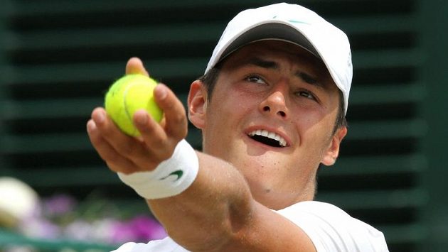 Australský tenista Bernard Tomic. Australský tenista Bernard Tomic.