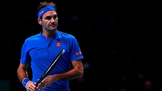 Roger Federer bojoval o šanci na postup ze skupiny Roger Federer bojoval o šanci na postup ze skupiny