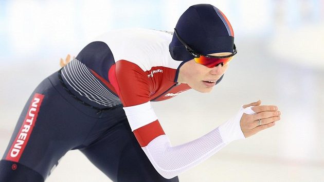 Nikola Zdráhalová na rychlobruslařském oválu v Heerenveenu. Nikola Zdráhalová na rychlobruslařském oválu v Heerenveenu.