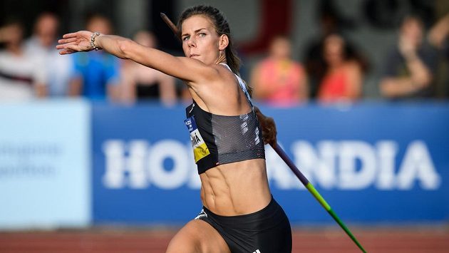Nikola Ogrodníková během mítinku Kladno hází 2020. Nikola Ogrodníková během mítinku Kladno hází 2020.