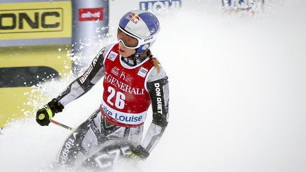 Ester Ledecká v cíli. Ester Ledecká v cíli.
