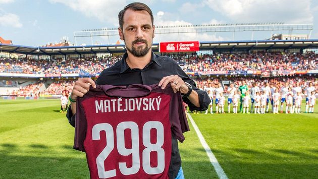 Marek Matějovský před časem při rozlučce se Spartou Marek Matějovský před časem při rozlučce se Spartou
