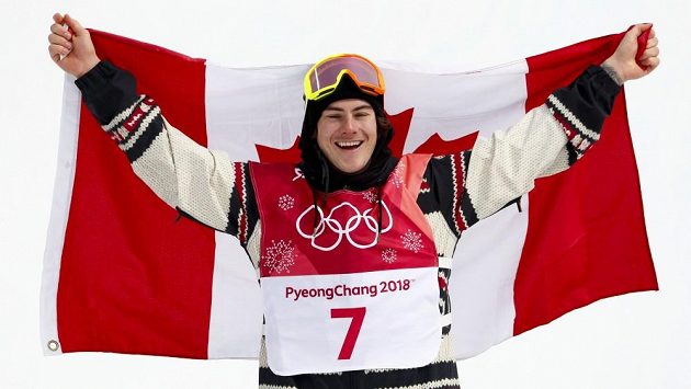 Kanadský snowboardista Sebastien Toutant, první olympijský vítěz v disciplíně Big Air. Kanadský snowboardista Sebastien Toutant, první olympijský vítěz v disciplíně Big Air.