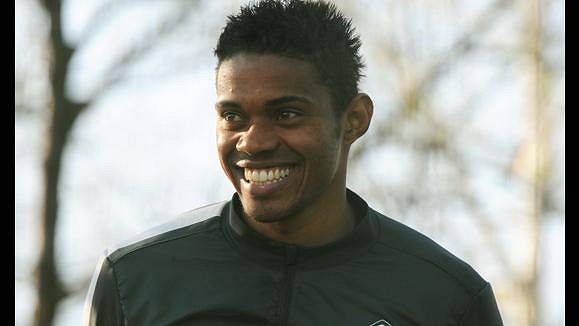 Brazilský legionář Šachtaru Doněck Maicon zahynul při autonehodě. Brazilský legionář Šachtaru Doněck Maicon zahynul při autonehodě.