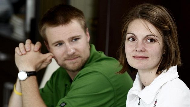 Manželé Matt a Kateřina Emmonsovi. Manželé Matt a Kateřina Emmonsovi.