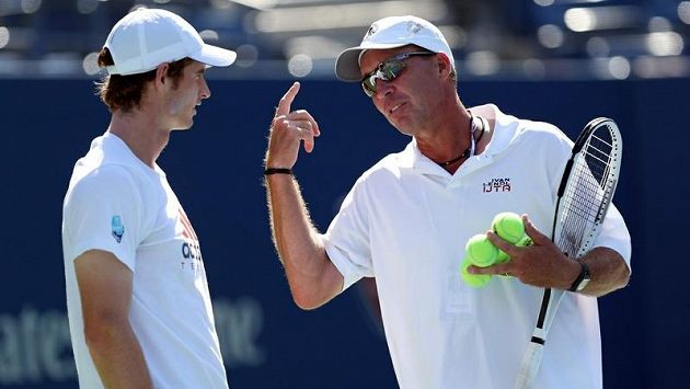 Legendární Ivan Lendl (vpravo) a Andy Murray se znovu rozcházejí... Legendární Ivan Lendl (vpravo) a Andy Murray se znovu rozcházejí...