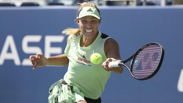 Německá tenistka Angelique Kerberová vypadla na US Open v prvním kole. Německá tenistka Angelique Kerberová vypadla na US Open v prvním kole.