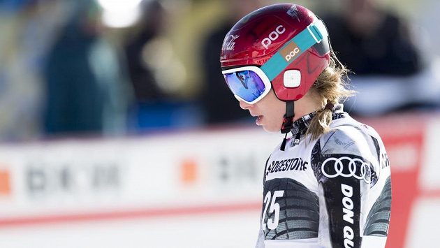 Nespokojená Ledecká po dojetí do cíle Super-G. Nespokojená Ledecká po dojetí do cíle Super-G.