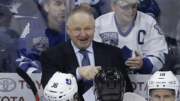 Trenér Toronta Randy Carlyle byl odvolán. Trenér Toronta Randy Carlyle byl odvolán.