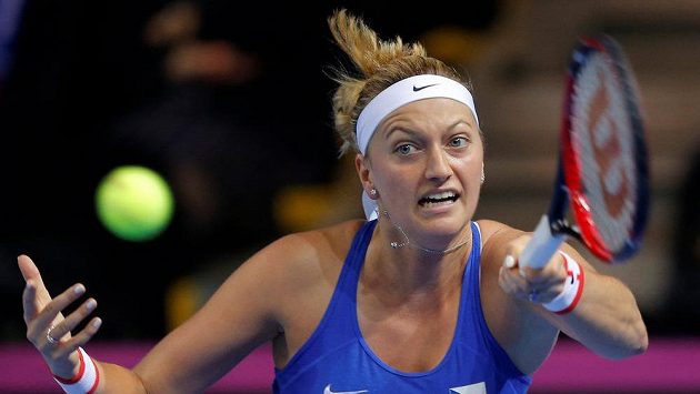 Česká tenistka Petra Kvitová ve finále Fed Cupu ve Štrasburku proti Francouzce Garcíaové. Česká tenistka Petra Kvitová ve finále Fed Cupu ve Štrasburku proti Francouzce Garcíaové.