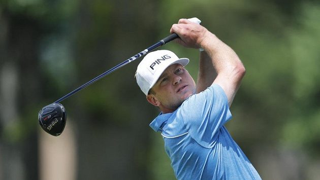 Americký golfista Nate Lashley ovládl turnaj v Detroitu, kam se dostal na poslední chvíli. Americký golfista Nate Lashley ovládl turnaj v Detroitu, kam se dostal na poslední chvíli.