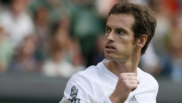 Andy Murray a jeho vítězné gesto. Andy Murray a jeho vítězné gesto.