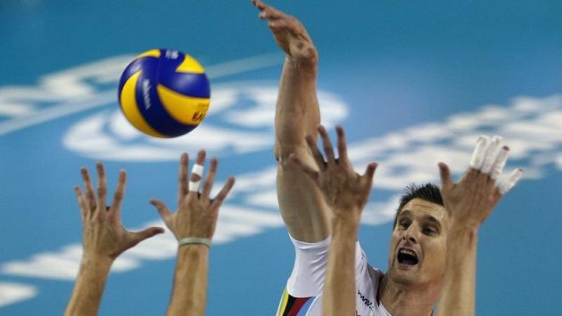Český reprezentant Jan Štokr ve službách italského Trentina ve finále MS klubů v Dauhá. Český reprezentant Jan Štokr ve službách italského Trentina ve finále MS klubů v Dauhá.