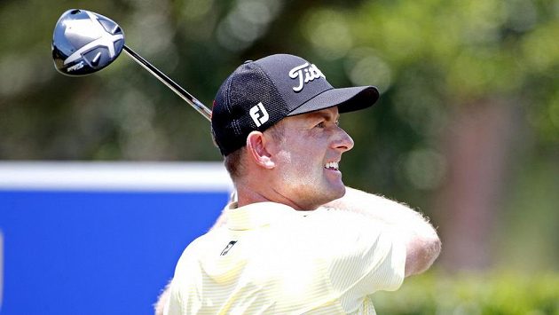 Druhý turnaj golfové PGA Tour po koronavirové pauze vyhrál v Hilton Head Američan Webb Simpson. Druhý turnaj golfové PGA Tour po koronavirové pauze vyhrál v Hilton Head Američan Webb Simpson.