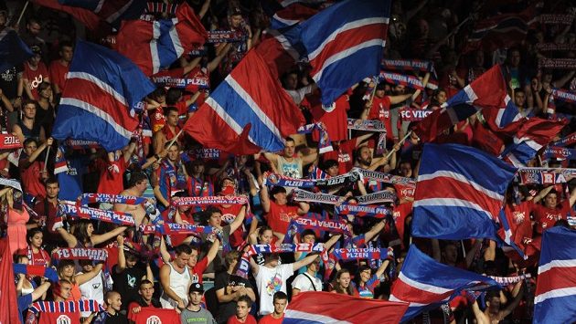 Fanoušci Viktorie Plzeň bleskově vyprodali duel se Spartou. Fanoušci Viktorie Plzeň bleskově vyprodali duel se Spartou.