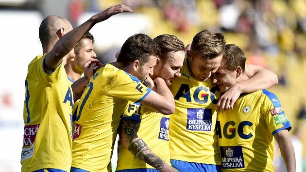 Fotbalisté Teplice mají jistotu záchrany. Fotbalisté Teplice mají jistotu záchrany.