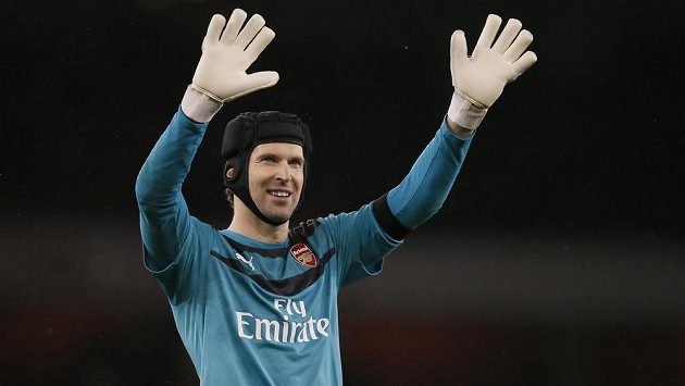 Petr Čech svého fanouška na Twitteru nezklamal. Petr Čech svého fanouška na Twitteru nezklamal.