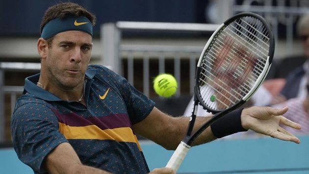 Argentinský tenista Juan Martin del Potro na turnaji v Londýně kvůli zdravotním problémům skončil. Argentinský tenista Juan Martin del Potro na turnaji v Londýně kvůli zdravotním problémům skončil.