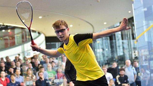 Squashista Viktor Byrtus je jedničkou evropského šampionátu squashistů. Těší se i na unikátní kurt pod širým nebem. Squashista Viktor Byrtus je jedničkou evropského šampionátu squashistů. Těší se i na unikátní kurt pod širým nebem.