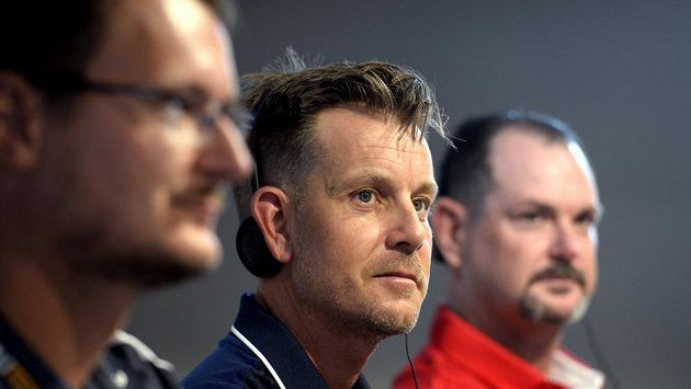 Zleva Ondřej Lieser, Henrik Stenson a Rory Sabbatini před začátkem golfového turnaje Czech Masters série European Tour. Zleva Ondřej Lieser, Henrik Stenson a Rory Sabbatini před začátkem golfového turnaje Czech Masters série European Tour.