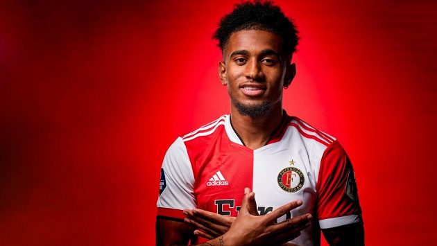 Fotbalisty Feyenoordu, kteří jsou jedním ze soupeřů Slavie ve skupině Konferenční ligy, posílil Reiss Nelson z Arsenalu. Fotbalisty Feyenoordu, kteří jsou jedním ze soupeřů Slavie ve skupině Konferenční ligy, posílil Reiss Nelson z Arsenalu.