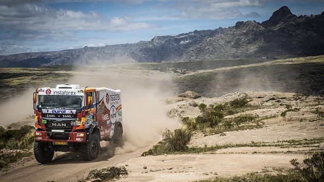 Aleš Loprais s vozem MAN na trati 2. etapy Rallye Dakar. Aleš Loprais s vozem MAN na trati 2. etapy Rallye Dakar.