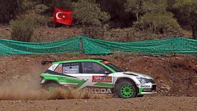 Jan Kopecký se Škodou Fabia R5 při testovací rychlostní zkoušce na Turecké rallye. Jan Kopecký se Škodou Fabia R5 při testovací rychlostní zkoušce na Turecké rallye.