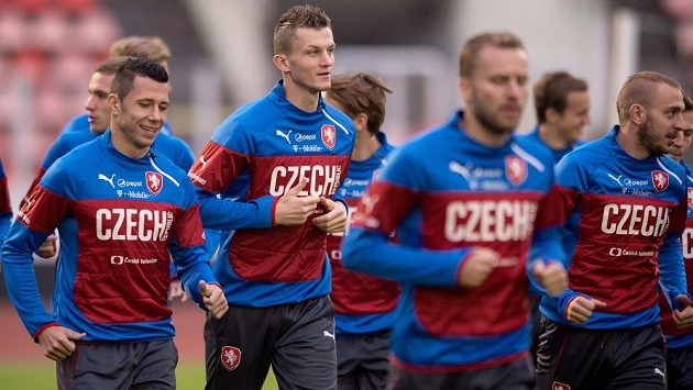 Zleva Marek Suchý, Tomáš Necid, Michal Kadlec a Jiří Skalák. Zleva Marek Suchý, Tomáš Necid, Michal Kadlec a Jiří Skalák.