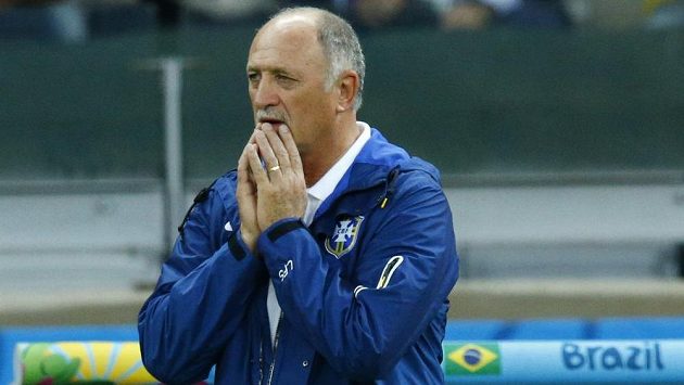 Luiz Felipe Scolari sice na MS v Brazílii s domácím týmem neuspěl, ale bez angažmá dlouho nezůstal. Luiz Felipe Scolari sice na MS v Brazílii s domácím týmem neuspěl, ale bez angažmá dlouho nezůstal.