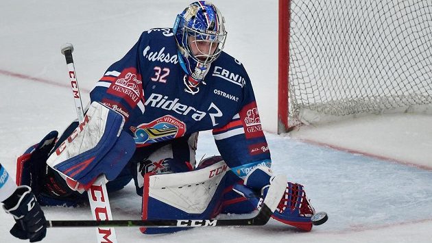 Brankář Vítkovic Patrik Bartošák při utkání v Liberci. Brankář Vítkovic Patrik Bartošák při utkání v Liberci.