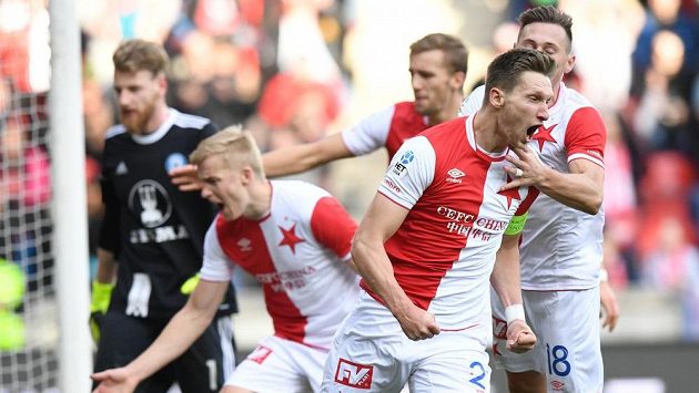 Milan Škoda ze Slavie se raduje ze svého vyrovnávacího gólu proti Olomouci. Milan Škoda ze Slavie se raduje ze svého vyrovnávacího gólu proti Olomouci.