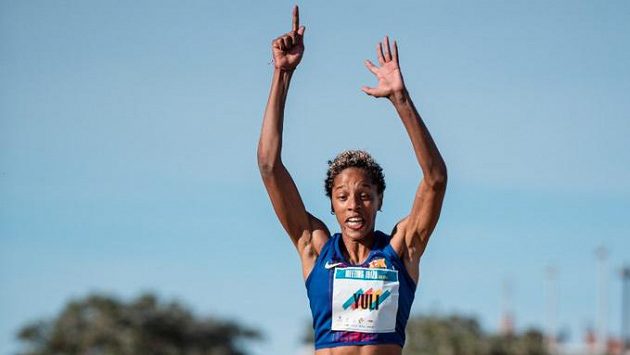 Venezuelská trojskokanka Yulimar Rojasová v akci na mítinku na španělském ostrově Ibiza. Venezuelská trojskokanka Yulimar Rojasová v akci na mítinku na španělském ostrově Ibiza.