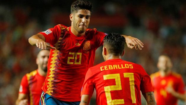 Marco Asensio slaví třetí gól do chorvatské sítě Marco Asensio slaví třetí gól do chorvatské sítě